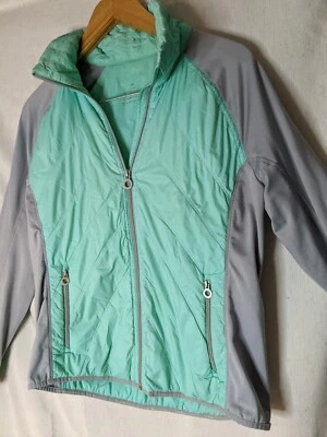 Chaqueta acolchada Calvin Klein Performance verde menta/gris talla grande para mujer  Foto 1 de 4
