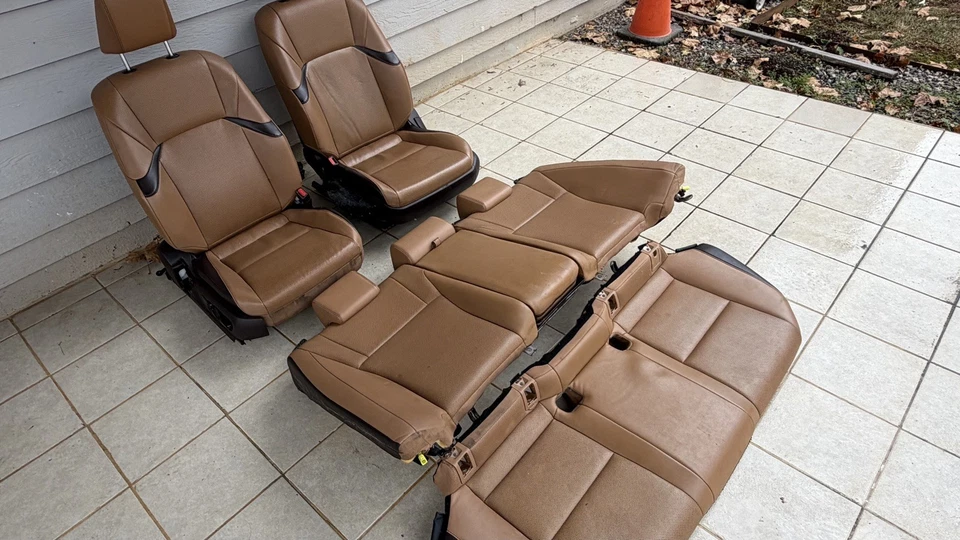 Lexus Es 250 300H 350 2019 2020 2021 2022 2023 2024 OEM asiento de conductor pasajero Foto 1 de 4