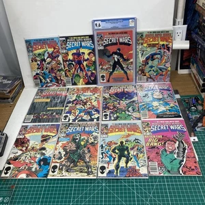 Marvel Super Heroes Secret Wars #1-12 set inc #8 Graded CGC 9.6 W 5 NewsStand - Picture 1 of 19