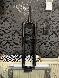 29" Rockshox 35 Gold RL 160mm tapered 15x110mm Boost Federgabel schwarz - Bild 1 von 15