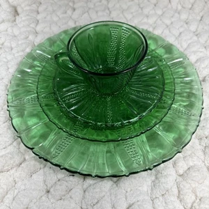 4pc Setting Dell Green Depression Glass Tulip Pattern Cup Saucer Plate Dinner - Bild 1 von 24