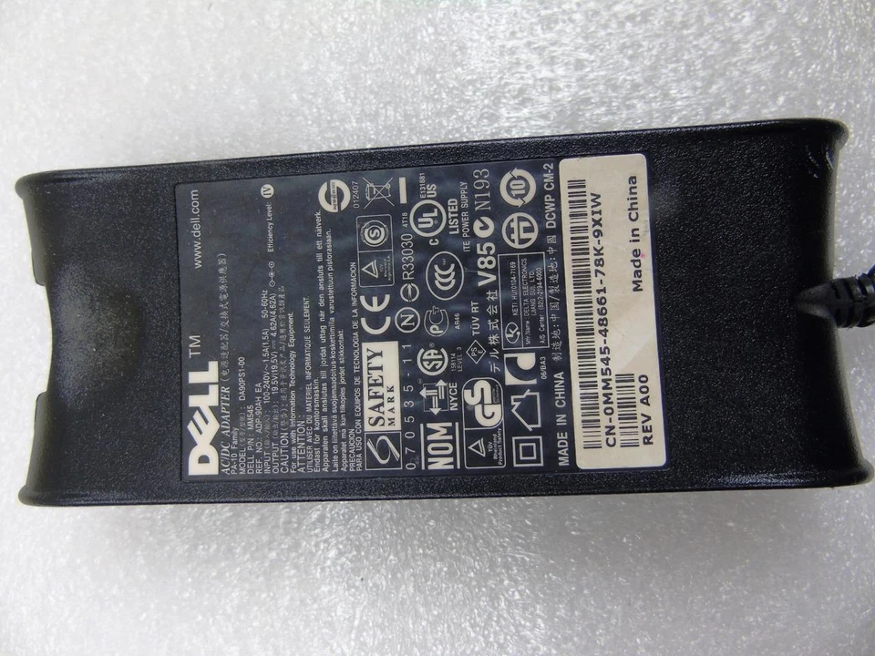 Adaptador de CA original Dell 90W PA-10 Inspiron N5010 N7010 - 0MM545 MM545 (sin cable) Foto 1 de 4