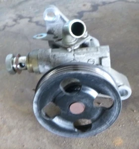Mitsubishi 380 Power Steering Pump - Picture 1 of 4