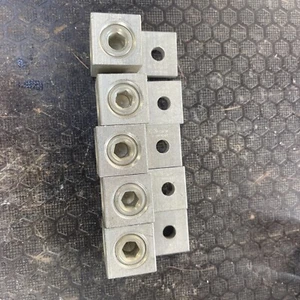 ILSCO D831 TA-250 Aluminum Copper Mechanical Electrical Wire Lug 250MCM - Bild 1 von 4