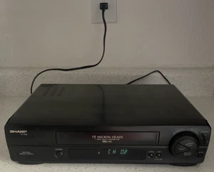 Sharp VC-A552U VCR Player PLEASE READ PARTS OR REPAIR ONLY - Picture 1 of 5