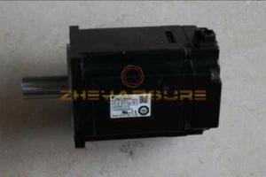 1PC USED Yaskawa Servo Motor SGMJV-08AAA61 - Picture 1 of 2