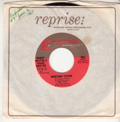 NANCY SINATRA + FRANK SINATRA - SOMETHIN' STUPID - ORIGINAL REPRISE RECORDS 45 - Image 1 of 2
