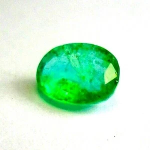 Beautiful 1.04 Ct Natural Green, 7x6 Oval Colombian Emerald, Loose Stone - Picture 1 of 4