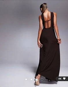 ASOS DESIGN – Hochgeschlossenes, wadenlanges Kleid Abikleid Hochzeit - Bild 1 von 3