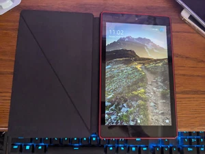 Amazon Fire HD 8 (7th Generation) 16GB, Wi-Fi, 8 inch - Orange Grade B+ Bundle - Picture 1 of 5