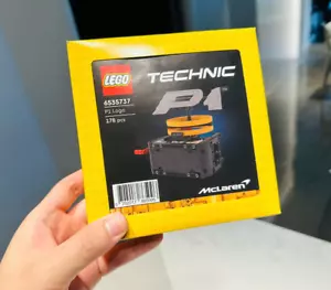 LEGO 6535737 McLaren P1™ Logo GWP *LIMITIERT* NEU&VERSIEGELT Brandneu Siegel Guter Karton - Bild 1 von 5