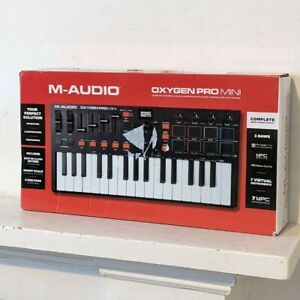 FAULTY M-Audio Oxygen Pro Mini 32-key USB MIDI keyboard controller