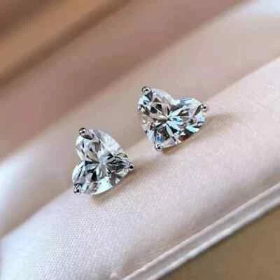 Женские серьги-гвоздики с лабораторными бриллиантами огранки сердце 2 карата покрытие белым золотом 14 карат - Изображение 1 из 4