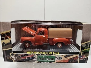 M2 DETROIT CRUISERS 1952 Studebaker 2R Truck 1:64 Scale Die-Cast By M2 Machines - Picture 1 of 2