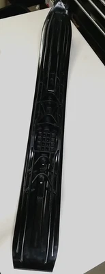 NUEVO DE LOTE ORIGINAL 2603-599 ARCTIC CAT 5" PLÁSTICO SIN SILLÍN PROFESIONAL ESQUÍ DE FONDO NEGRO ARTÍSTICO Foto 1 de 4