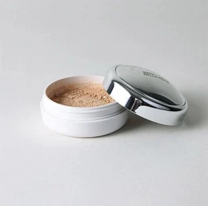 Serious Skincare ProMinerals Bella Rose LIGHT Mineral Foundation SPF 15 & Brush - Picture 1 of 3