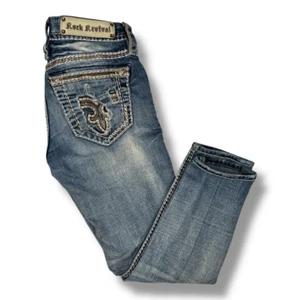 Rock Revival Y2K Sun Cropped Distressed Skinny Low Rise Jeans Gr. 26 dicker Stit - Bild 1 von 8
