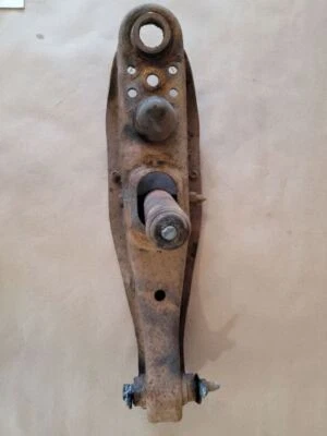 1961 CADILLAC DEVILLE нижний рычаг управления передний   - Изображение 1 из 4