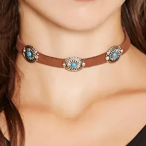 Collar Gargantilla Marrón Cuero Suave con Concho Bohemio Boho Plateado y Turquesa - Imagen 1 de 8