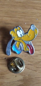 Pin's Disney , Pluto , portrait ( Bertoni ) - Picture 1 of 2