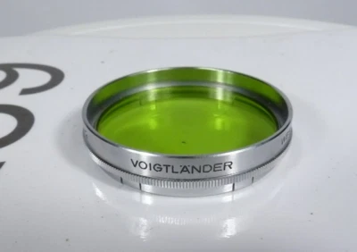 Voigtlander Gr 4x LW-2 AR 54mm Filter refm - Image 1 of 4