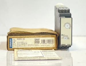 Omron H3DKZ-A2 ELEKTRONISCHE ZEITSCHALTUHR TIMING 0,1S-1200H SPANNUNG 24-240VAC/DC SCHNELLER VERSAND - Bild 1 von 7