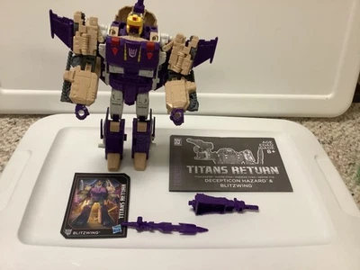 Transformers Titans Return Blitzwing. 100% completo (Hasbro 2017) Foto 1 de 4