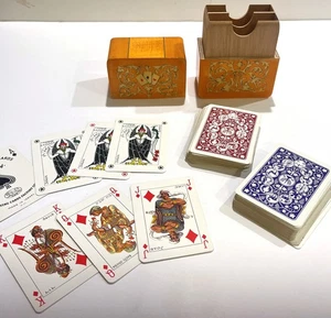 Lacquerware Playing Card Holder Box Hand Painted Vintage Jacob's Bible Lion - Picture 1 of 7
