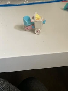 Vintage Bluebird Toys Ice-Cream Cart Bicycle Bike 1994 - Polly Pocket - Picture 1 of 4
