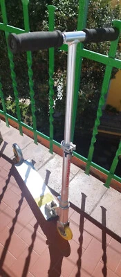 Monopattino Brandani originale pieghevole per banmbini colore argento - Immagine 1 di 4