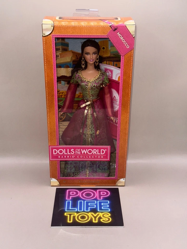 2012 Mattel Passport Dolls of the World “Barbie Marrocos” #X8425 *NRFB* - Imagem 1 de 4