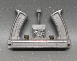 Cortador de correa ancha Flexco Alligator 300 - Flexible Steel Lacing Co. EE. UU. - Imagen 1 de 1