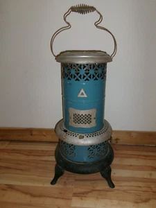 Antique 1913 Perfection No.630 Blue Porcelain Smokeless Oil Heater ~ Complete - Picture 1 of 8