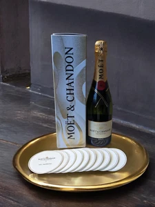 Moët & Chandon Imperial Brut Geschenkbox 750 ml+10 Ice Imprial Untersetzer - Bild 1 von 2