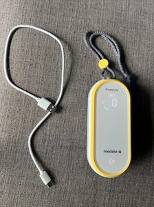 Medela Freestyle Hands-Free Electric PUMP (Only) - Picture 1 of 7