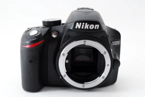 M58 fast neuwertige Nikon D3200 digitale 24,2-MP-Spiegelreflexkamera schwarze... - Bild 1 von 5