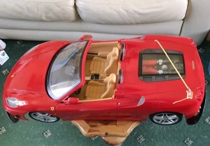 Vintage New Bright 1/6 Scale RC Red Ferrari F430 Spider. 40 MHz - Picture 1 of 18