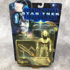 STAR TREK First Contact Captain Picard in Spacesuit Playmates Figure-Read Descri - Picture 1 of 7