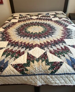 Vintage Handmade Queen Size Quilt 84 X 84 - See Description & Photos - Picture 1 of 10