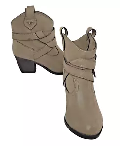 Rocket Dog Sayla Damen-Stiefelette Bootie gekreuzte Riemen pilzbraun US 8M - Bild 1 von 11