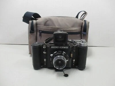 Cámara fotográfica enrollable gran angular Brooks Veriwide 120 6x9 con lente Super Angulon 47 mm Foto 1 de 4