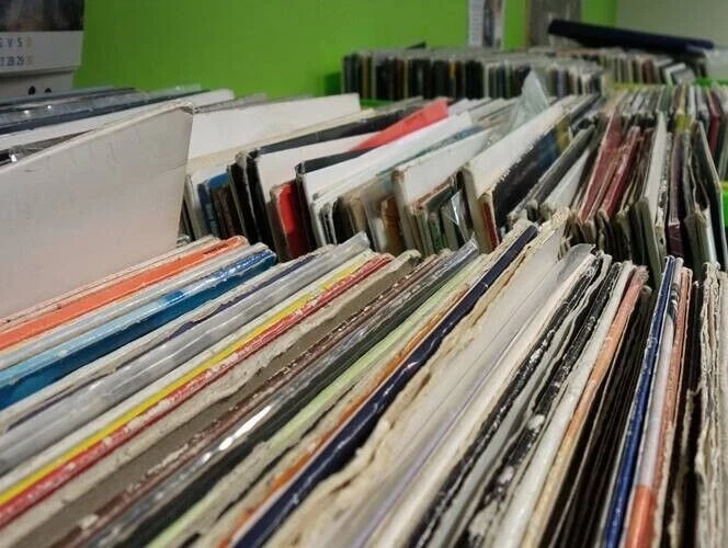 OCCASIONE MULTI LOTTO STOCK 40 DISCHI 33 GIRI Italiani Stranieri Classica Comp. - Image 1 of 1