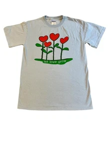 Let Love Grow Womens T Shirt Size Small - Picture 1 of 5