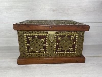Tramp Art craft handmade brass studded Wood Storage Chess Box Compartment - Image 1 of 4