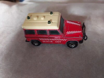 Matchbox mercedes benz 280 GE, rescue unit  - Image 1 of 4