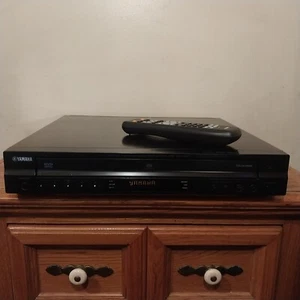 YAMAHA DVD-C961 DVD/CD/SACD Super Audio 5-Disc Player with HDMI & RS-232 Control - Picture 1 of 21