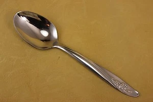 Oneida Stainless Silverware - ROSEANNE / ROSE PASTEL - Oval Place Soup Spoon - Picture 1 of 2