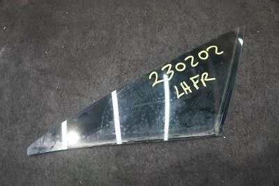 Puerta del conductor izquierda esquina ventilación ventana vidrio 6G33-C21411-CA Aston Martin Vantage 17 Foto 1 de 2