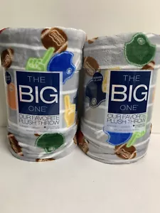2~The Big One Oversized FOOTBALL Soft Plush Gray Throw Blanket 5 ft x 6 ft - Picture 1 of 9