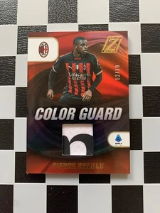 2022-23 Panini Chronicles Zenith Color Guard Serie A Pierre Kalulu Gold /10 - Bild 1 von 2
